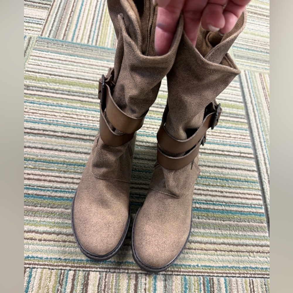 Blowfish Malibu Rider Moto Boots | Buckle Strap Vegan Boots | Size 7 - Picture 12 of 15